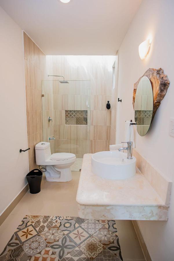 97982 New Modern Villa, Private Pool, High Internet Speed, 2 Blocks From The Beach Чиксулуб Экстерьер фото